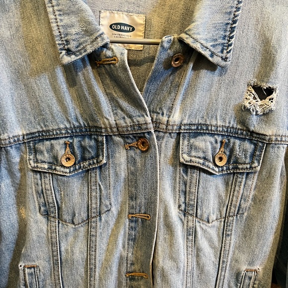 Old Navy Wonen’s Jean Jacket - Picture 4 of 4